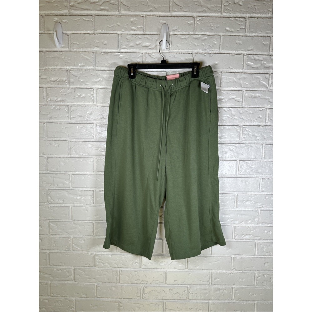 LIVI Lane Bryant NWT 14/16 Sage Green Gaucho Sweatpants Wide Leg Lounge Cropped